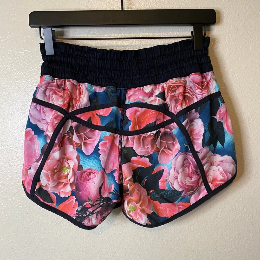 Floral Tracker Shorts